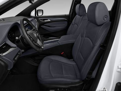 Used 2023 Buick Enclave Essence image 10