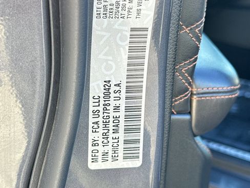 Used 2023 Jeep Grand Cherokee Summit image 20