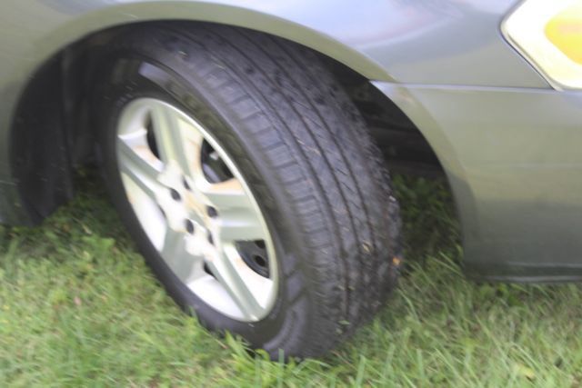 Used 2010 Chevrolet Impala LS FWD image 23