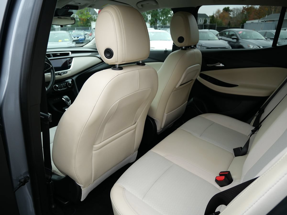 Used 2023 Buick Encore GX Preferred FWD image 21
