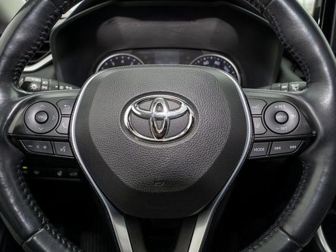 Used 2019 Toyota RAV4 XLE w/ Convenience Package image 20