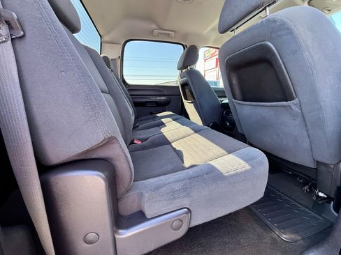 Used 2007 Chevrolet Silverado 2500 LT image 15