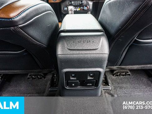 Used 2024 Ford Bronco Outer Banks image 31