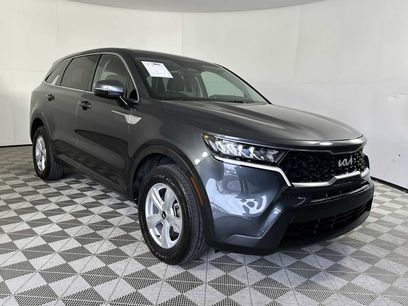 Used 2022 Kia Sorento LX