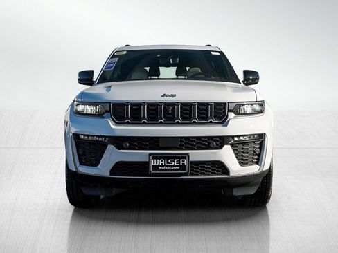 New 2026 Jeep Grand Cherokee L Limited image 2
