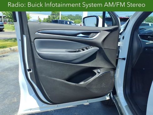 Certified 2024 Buick Enclave Essence FWD image 15