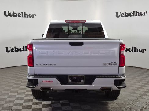 New 2026 Chevrolet Silverado 1500 High Country w/ Technology Package AWD/4WD image 6