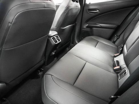 Certified 2024 Lexus UX 250h FWD image 22
