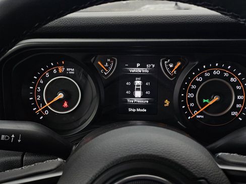 New 2026 Jeep Gladiator Sport image 16