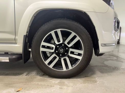 Used 2023 Toyota 4Runner Limited image 31