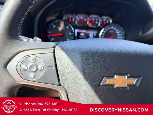 Used 2018 Chevrolet Silverado 1500 LT w/ All Star Edition AWD/4WD image 22