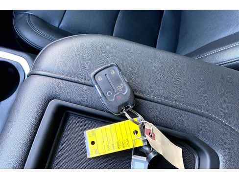 Used 2020 Chevrolet Silverado 1500 LTZ w/ LTZ Premium Package image 14