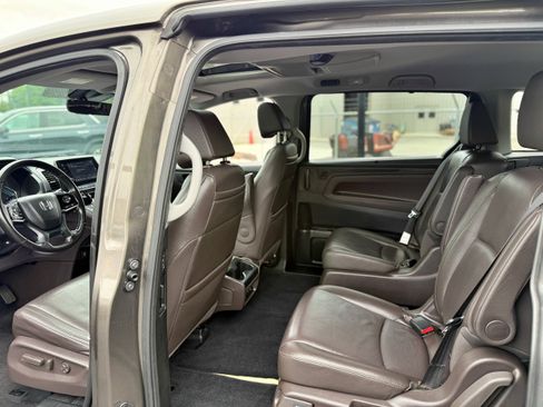 Used 2019 Honda Odyssey EX-L image 19