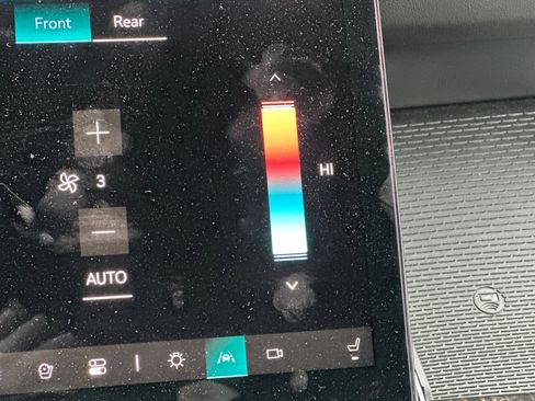 Certified 2025 Cadillac Escalade Premium Luxury image 31