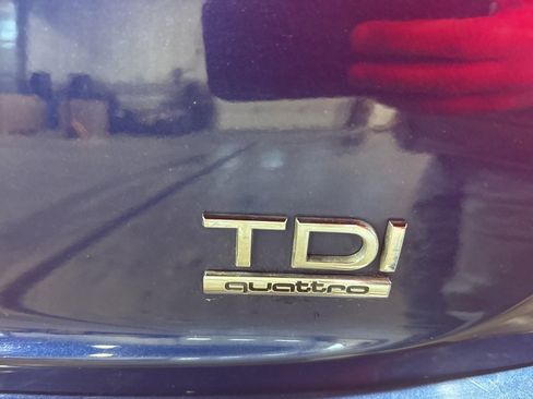 Used 2015 Audi Q7 TDI Premium Plus w/ Premium Plus Package image 36