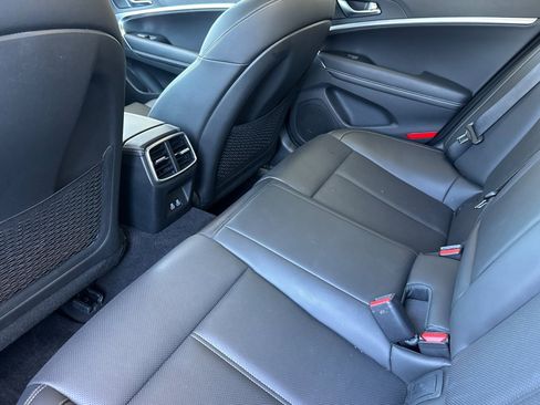 Used 2026 Genesis G70 2.5T RWD image 26