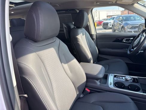 New 2026 Kia Carnival SX Prestige FWD image 19