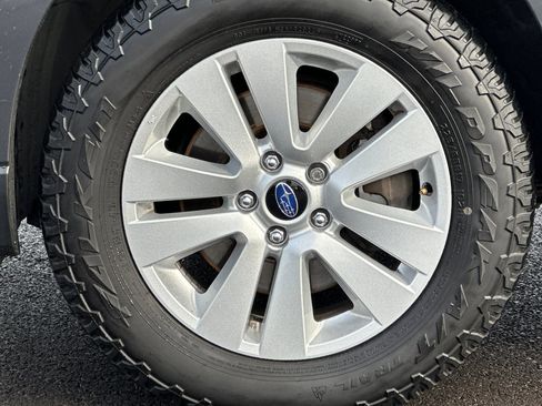 Used 2018 Subaru Outback 2.5i Premium image 30