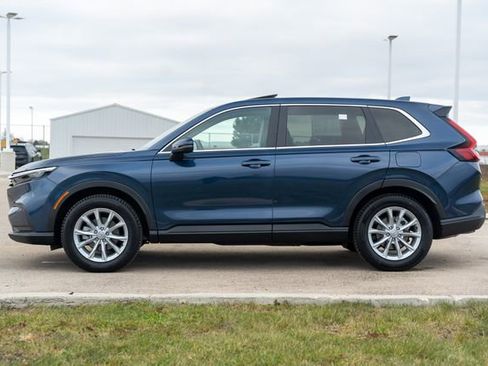 Used 2025 Honda CR-V EX image 4