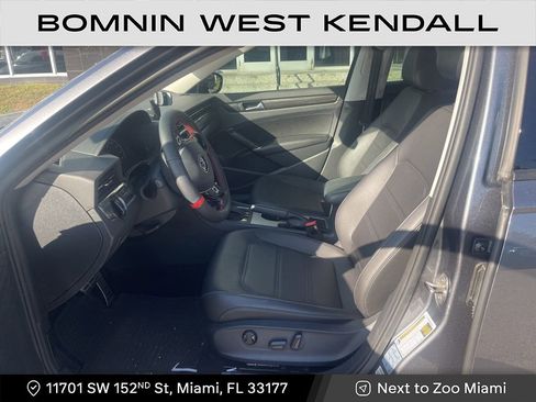 Used 2020 Volkswagen Passat 2.0T R-Line image 8