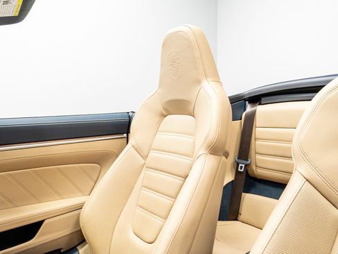 Used 2021 Porsche 911 Turbo S image 14