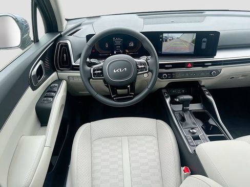 New 2025 Kia Sorento EX w/ Panoramic Sunroof Package AWD/4WD image 23