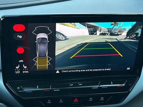 Certified 2023 Volkswagen ID.4 Pro image 20