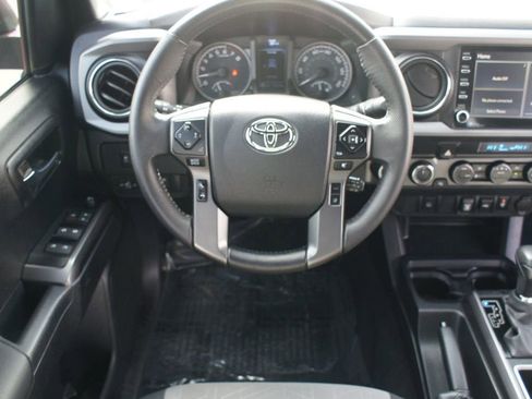 Used 2023 Toyota Tacoma TRD Sport image 5