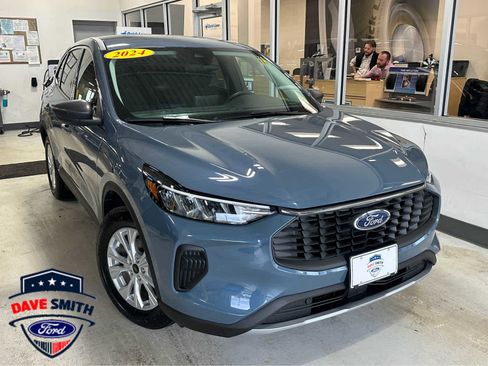 Used 2024 Ford Escape Active w/ Cold Weather Package image 1