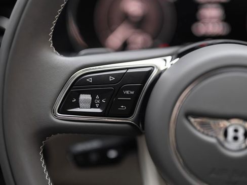 Certified 2023 Bentley Bentayga Speed AWD/4WD image 55