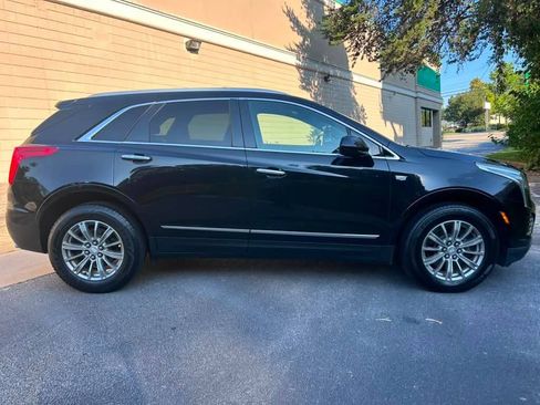 Used 2017 Cadillac XT5 Luxury w/ LPO, Wheel Lock Package FWD image 8