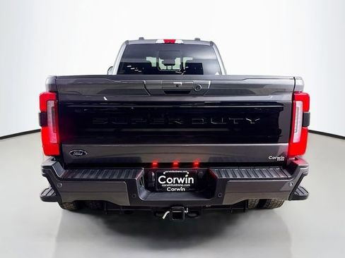 New 2026 Ford F450 Platinum w/ FX4 Off-Road Package image 6