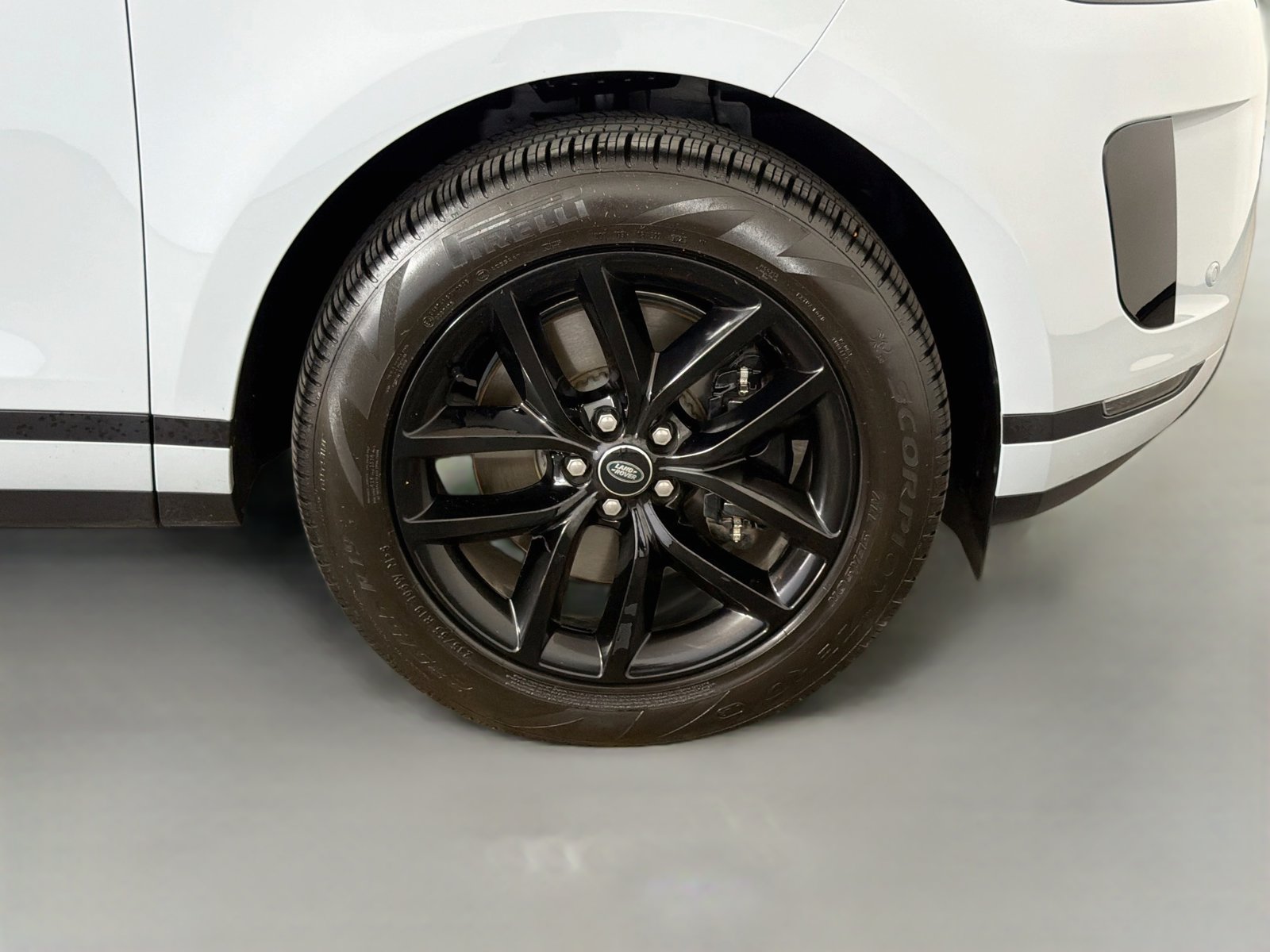 Certified 2026 Land Rover Range Rover Evoque S AWD/4WD image 34