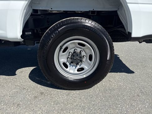 Used 2026 Ford F250 XL w/ Snow Plow Prep Package AWD/4WD image 25