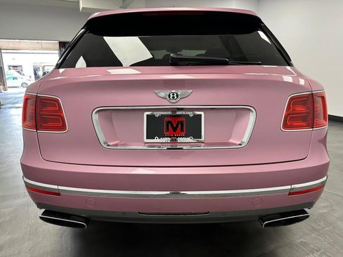 Used 2018 Bentley Bentayga image 7