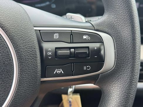 Used 2024 Kia Sportage LX AWD/4WD image 19