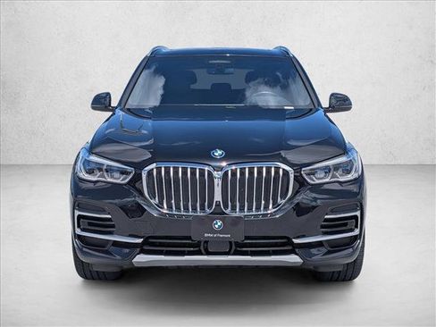 Used 2023 BMW X5 xDrive45e w/ Executive Package AWD/4WD image 2