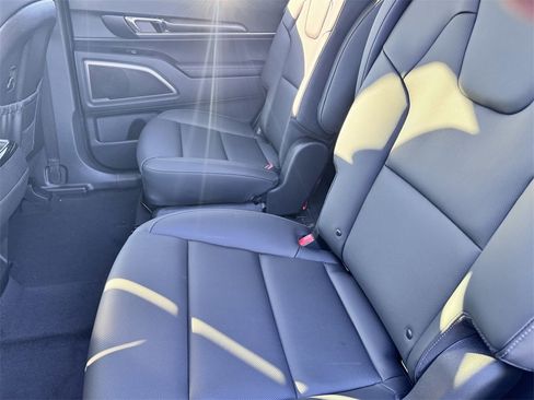 New 2025 Kia Telluride S image 26