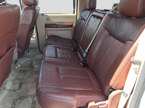 Used 2014 Ford F250 King Ranch w/ FX4 Off-Road Package AWD/4WD image 11