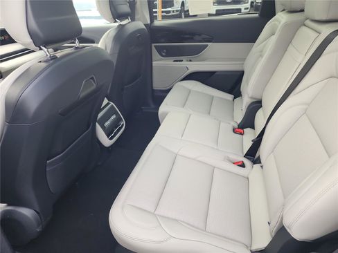 New 2026 Lincoln Nautilus Premier w/ Equipment Group 102A image 18