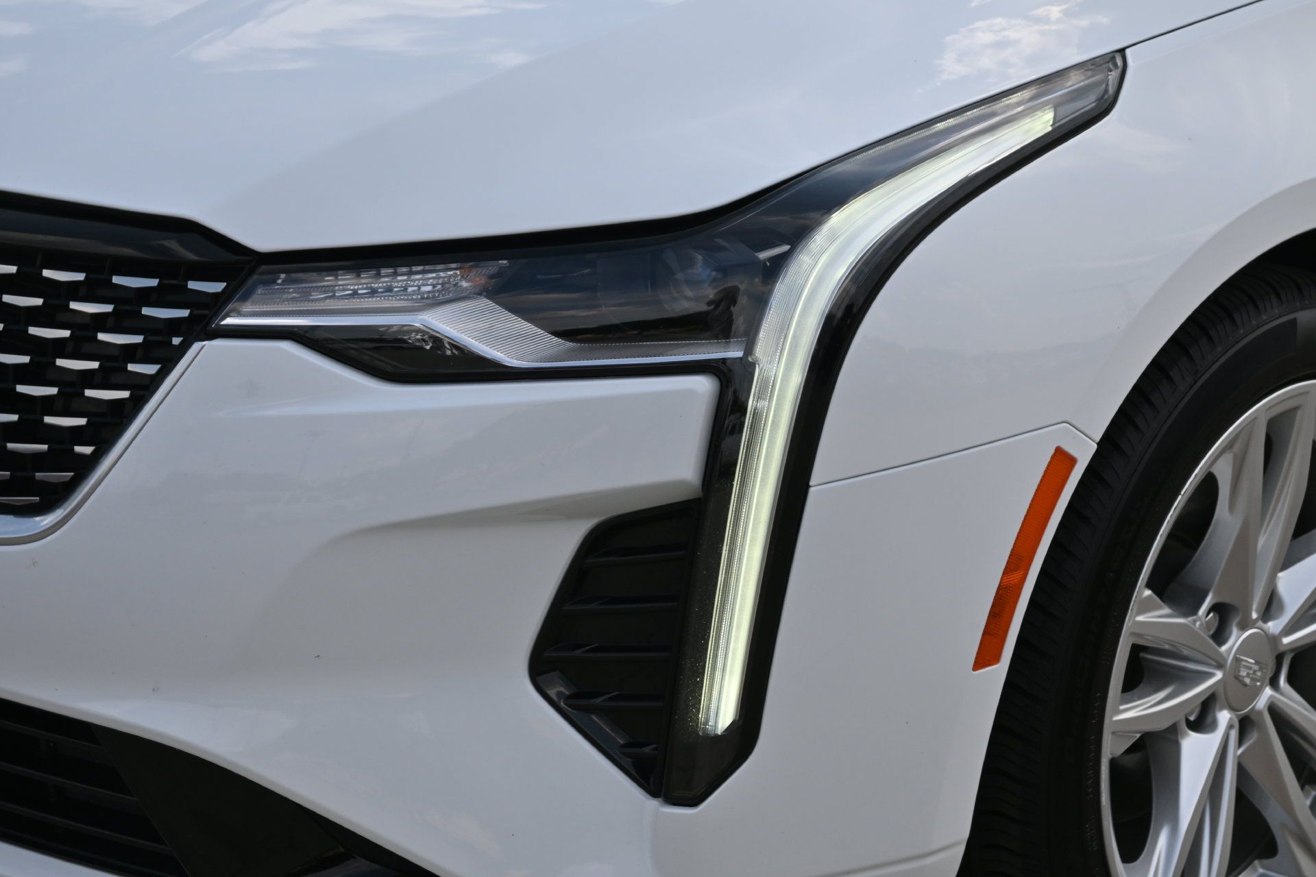 Certified 2026 Cadillac CT4 Luxury RWD image 23