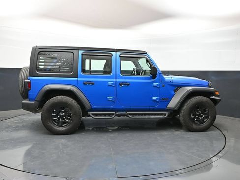Used 2026 Jeep Wrangler Unlimited Sport AWD/4WD image 33