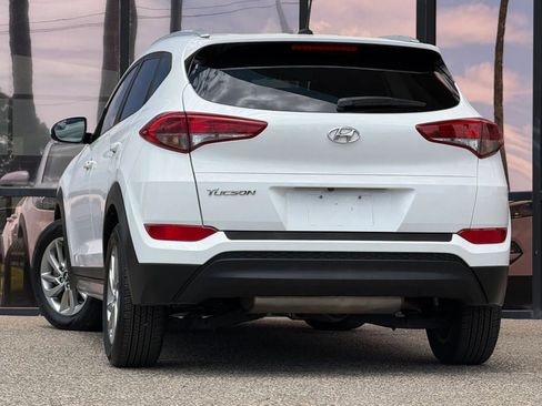 Used 2017 Hyundai Tucson SE FWD image 8