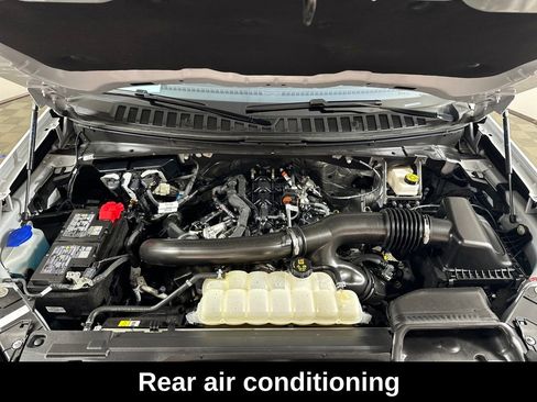 Used 2025 Ford Expedition Active image 5