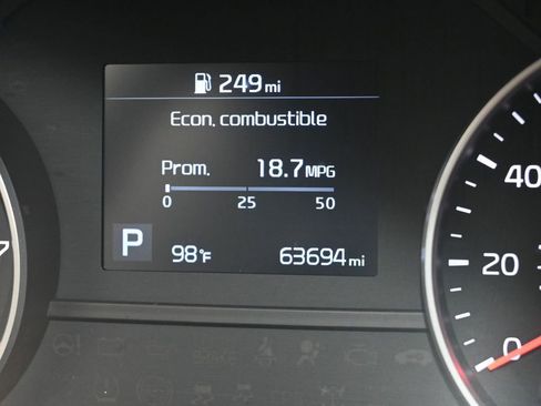 Used 2020 Kia Sportage LX image 28