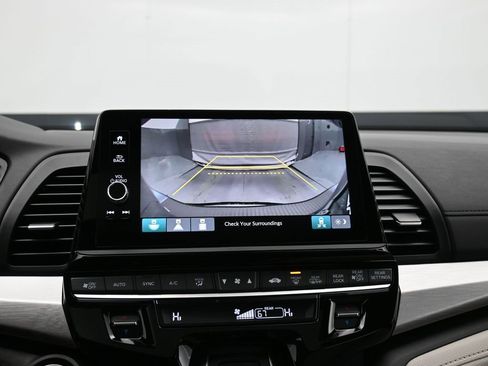 Certified 2025 Honda Odyssey EX-L image 46