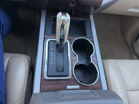 Used 2014 Ford Expedition EL XLT w/ Equipment Group 202A image 16