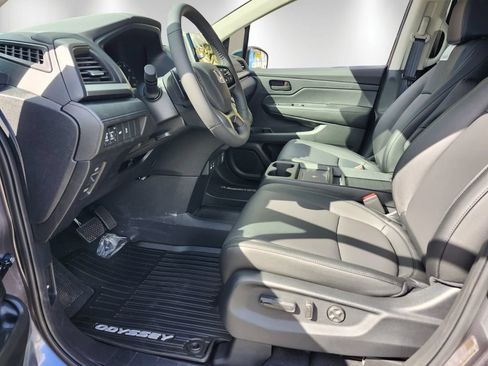 New 2026 Honda Odyssey EX-L image 8