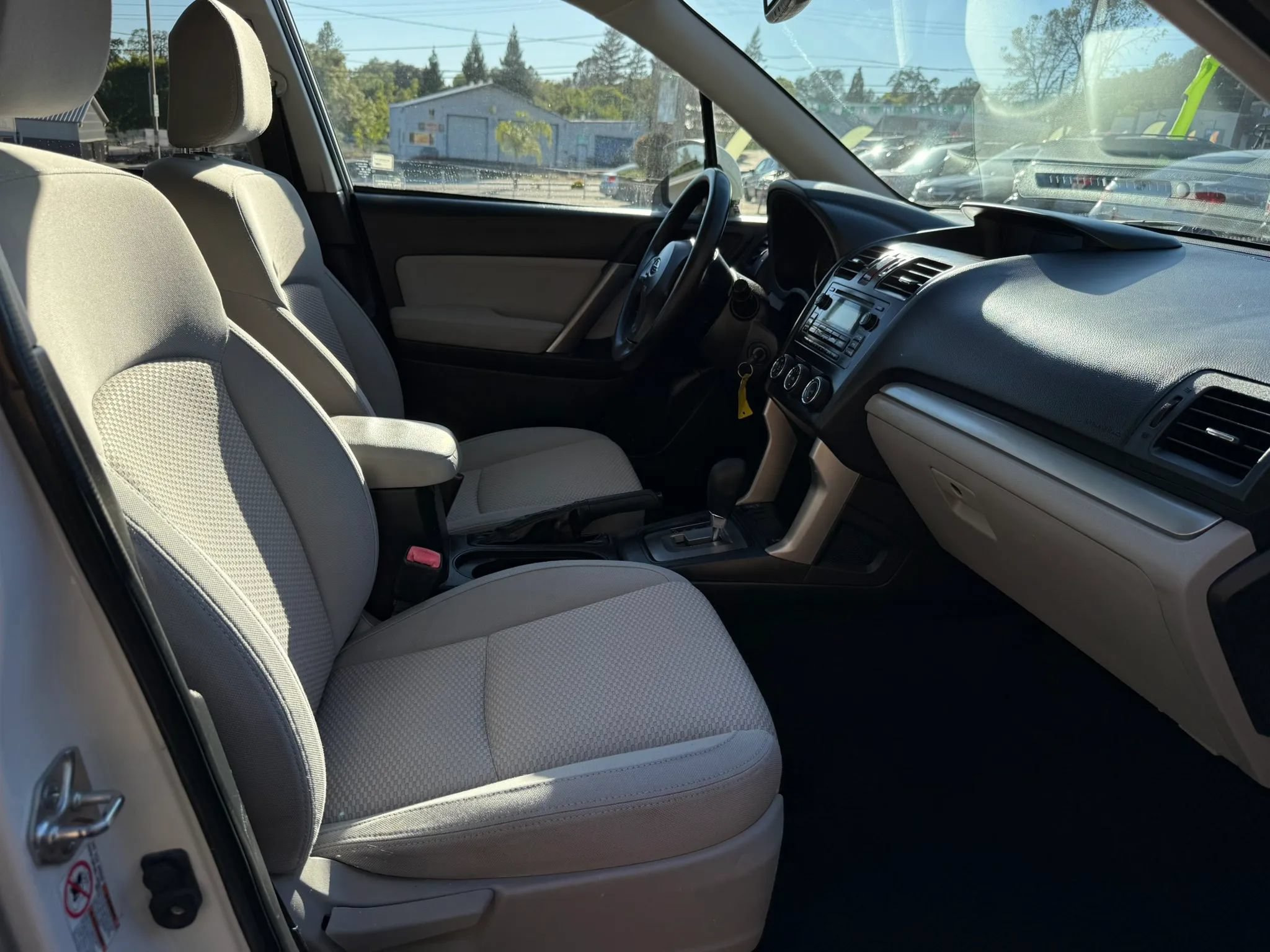 Used 2015 Subaru Forester 2.5i Premium AWD/4WD image 23