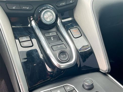 Used 2023 Acura TLX w/ Technology Package image 17